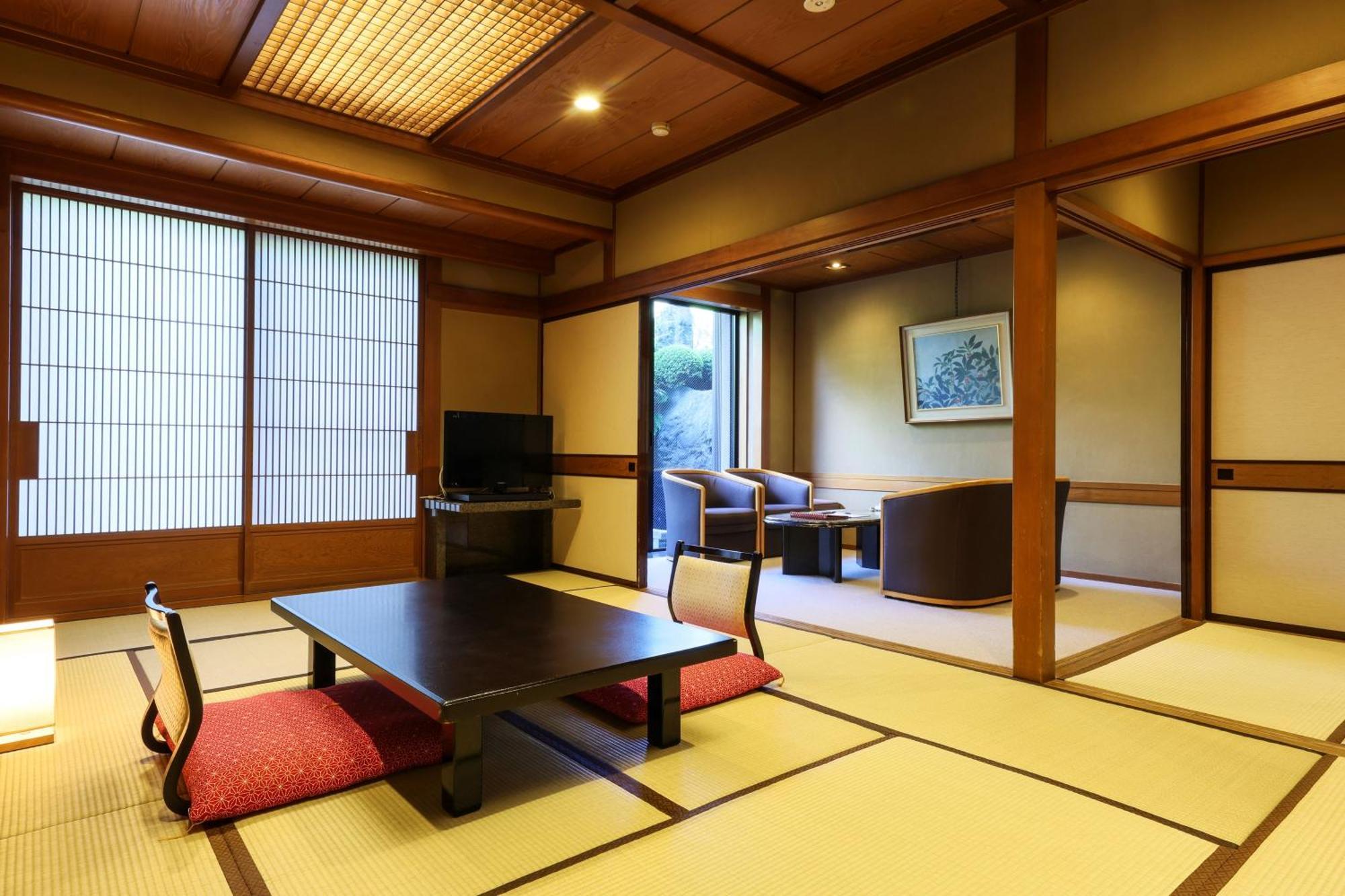 Hotel Beautiful Japanese Garden Kagetsu Fuefuki Exterior foto