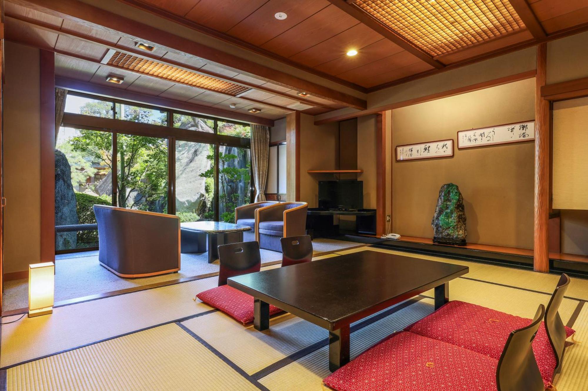 Hotel Beautiful Japanese Garden Kagetsu Fuefuki Exterior foto
